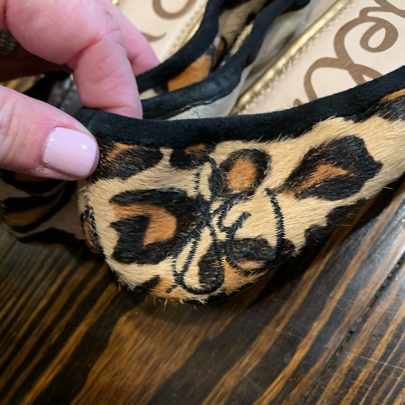 Sam Edelman animal print flats - Picture 3 of 6